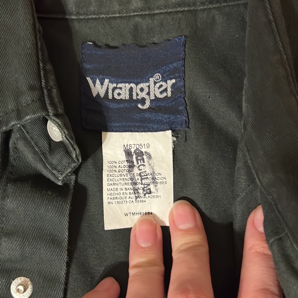 Men’s Western Shirt Wrangler Button Down with Pearl Snaps - Picture 3 of 4